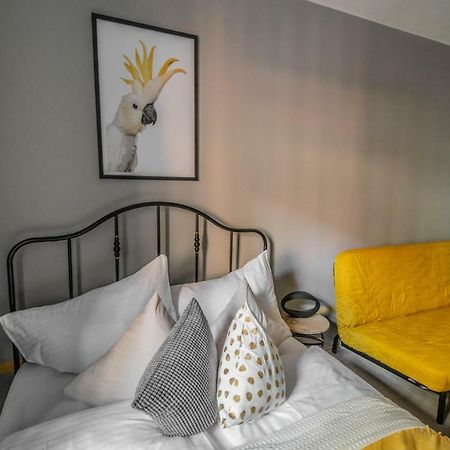 Stylish Apartments Close To Eden Garden プラハ エクステリア 写真