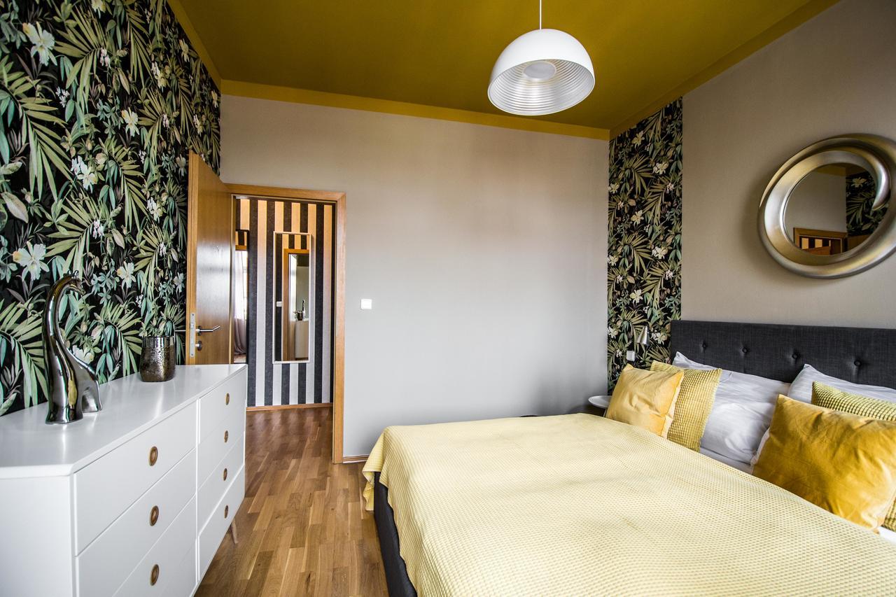 Stylish Apartments Close To Eden Garden プラハ エクステリア 写真