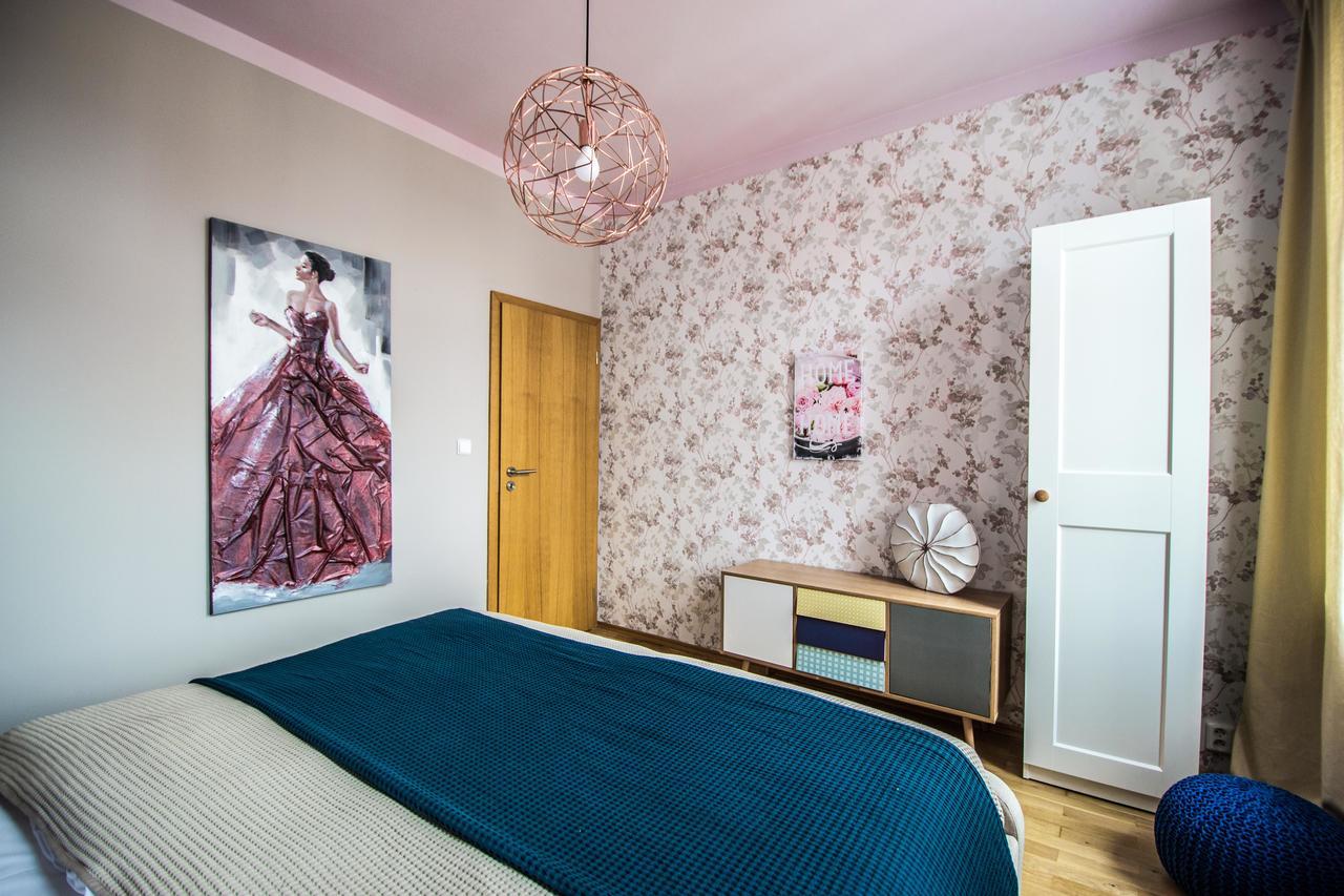 Stylish Apartments Close To Eden Garden プラハ エクステリア 写真