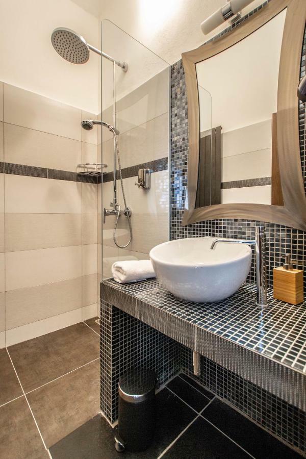 Stylish Apartments Close To Eden Garden プラハ エクステリア 写真