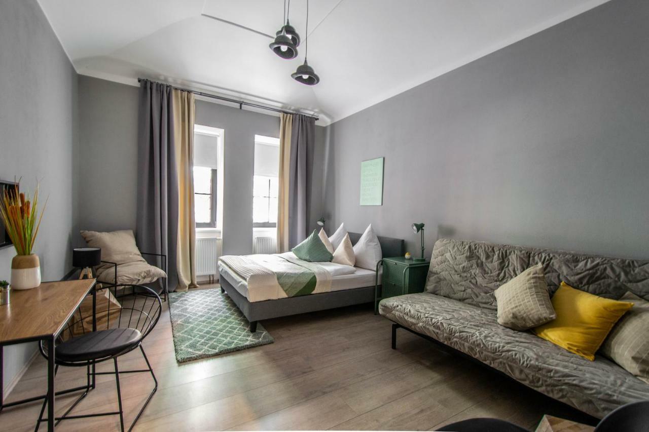 Stylish Apartments Close To Eden Garden プラハ エクステリア 写真