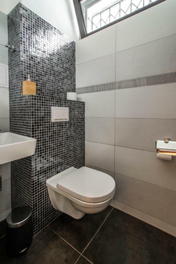 Stylish Apartments Close To Eden Garden プラハ エクステリア 写真